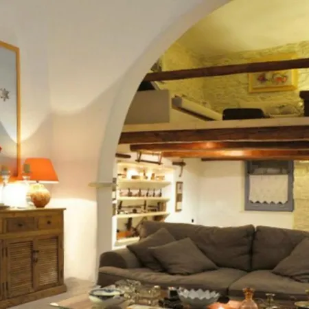 Villa Kardiani *